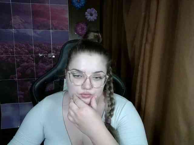 TeasingDora webcam