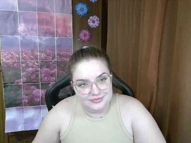 TeasingDora webcam