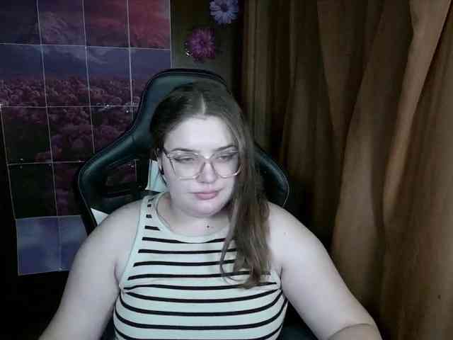 TeasingDora webcam