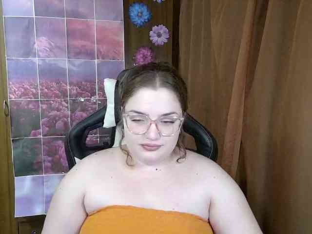 TeasingDora webcam