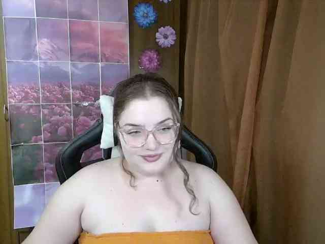 TeasingDora webcam