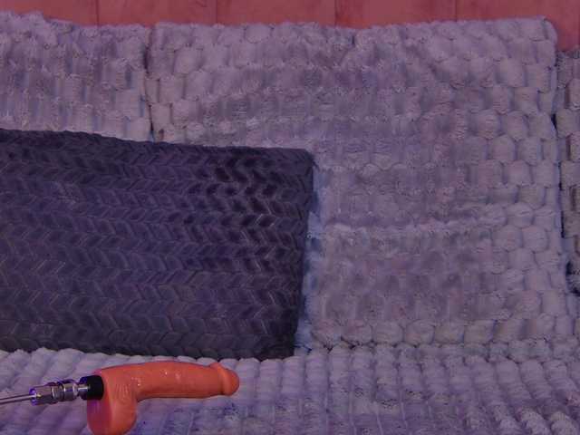 OliviaRoss live cam on BongaCams