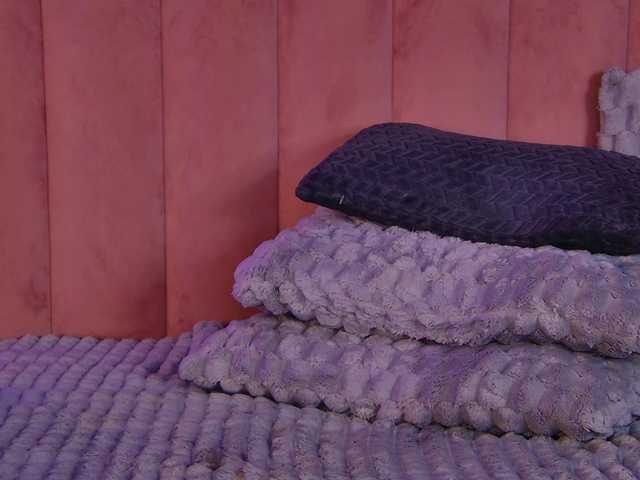 OliviaRoss live cam on BongaCams