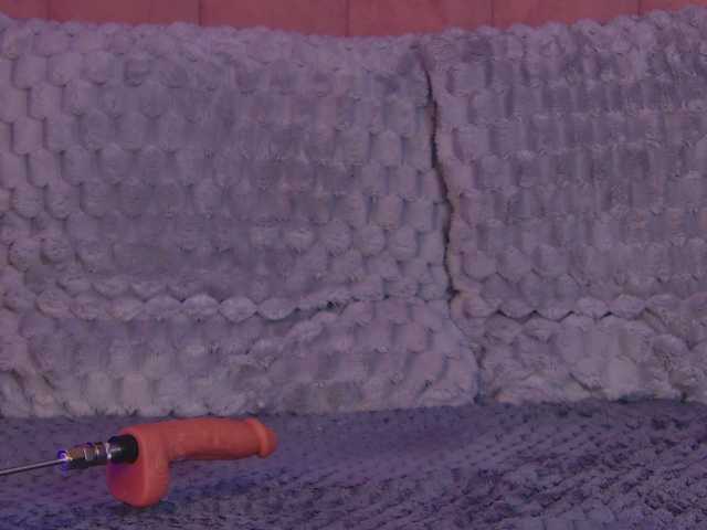 OliviaRoss live cam