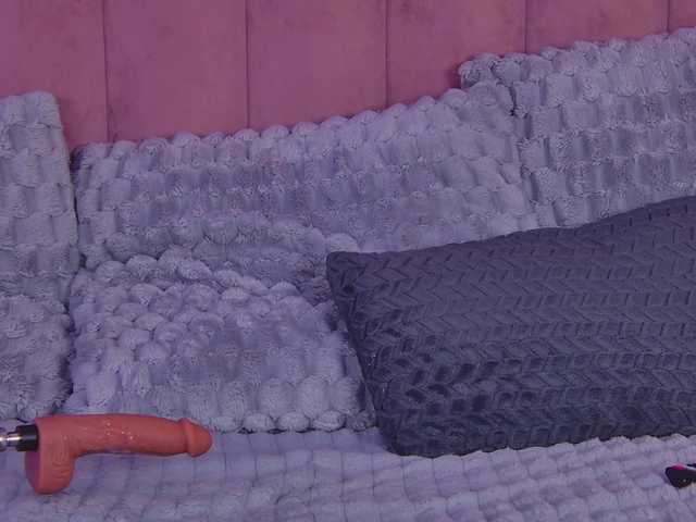 OliviaRoss live cam on BongaCams