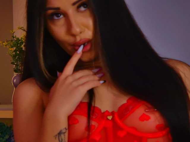OliviaRoss live cam on BongaCams