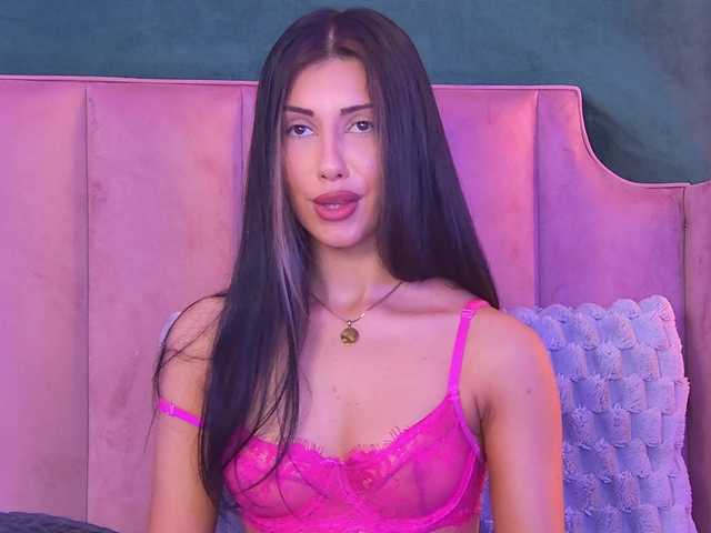 OliviaRoss live cam on BongaCams