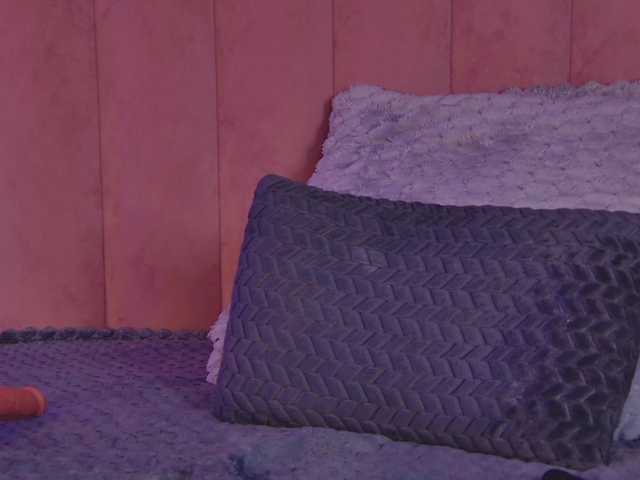 OliviaRoss live cam on BongaCams