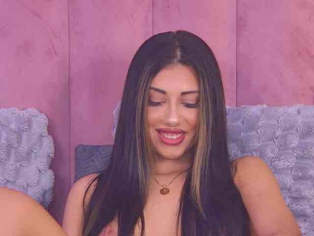 OliviaRoss webcam