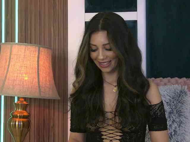 OliviaRoss webcam