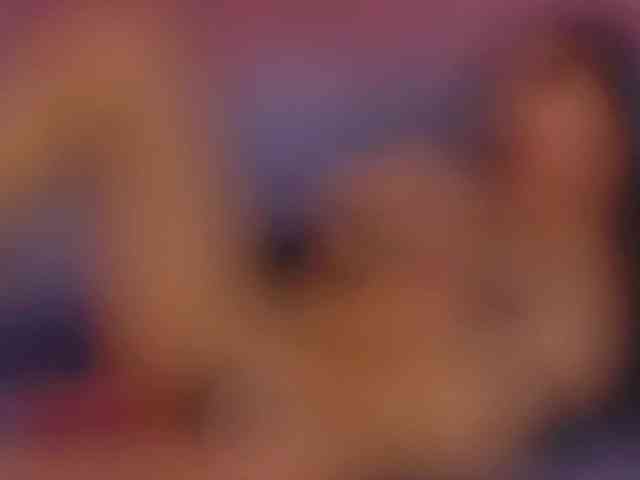 OliviaRoss webcam