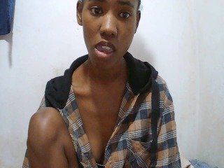 Sexy-Sarah's Live Webcam