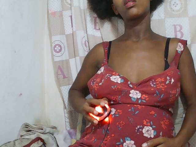 Sexy-Sarah live cam on BongaCams