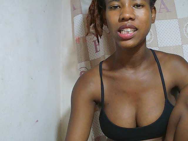 Sexy-Sarah