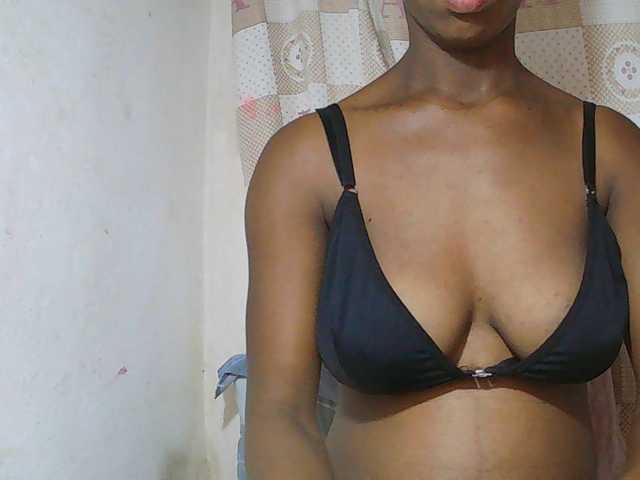 Sexy-Sarah