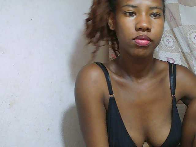 Sexy-Sarah