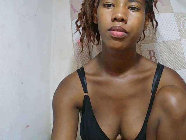 Sexy-Sarah