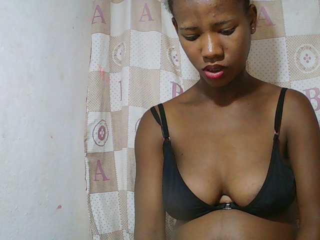 Sexy-Sarah