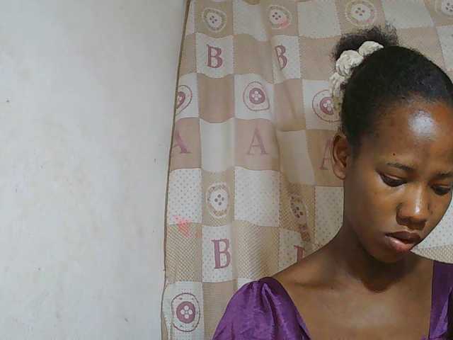 Sexy-Sarah live cam on BongaCams
