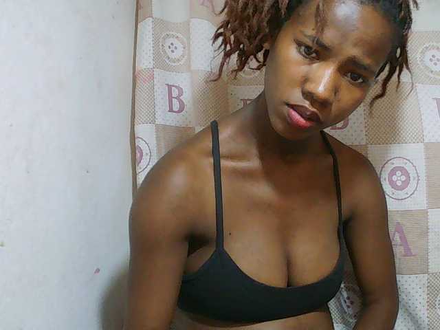 Sexy-Sarah