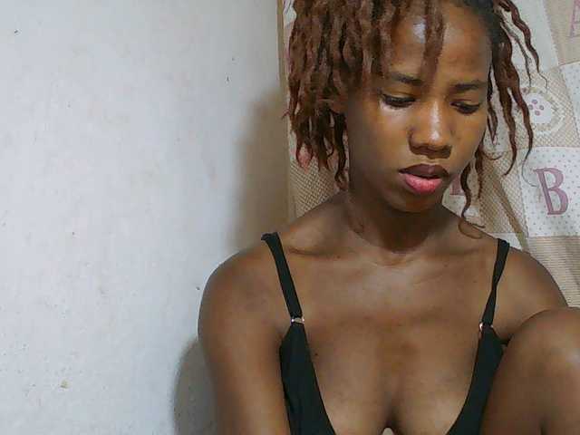 Sexy-Sarah