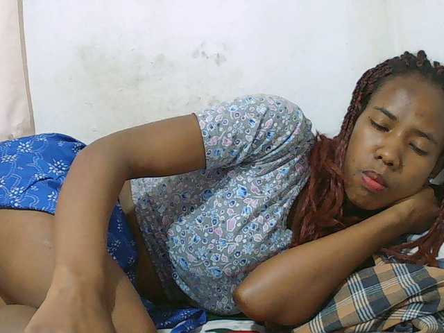 Sexy-Sarah live cam on BongaCams