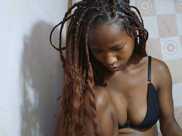 Sexy-Sarah