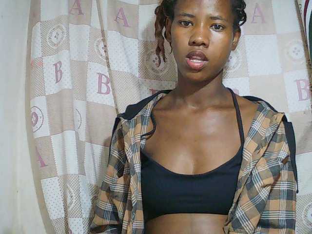 Sexy-Sarah