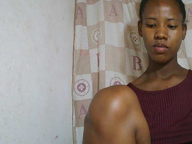 Sexy-Sarah live cam on BongaCams