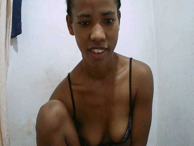 Sexy-Sarah