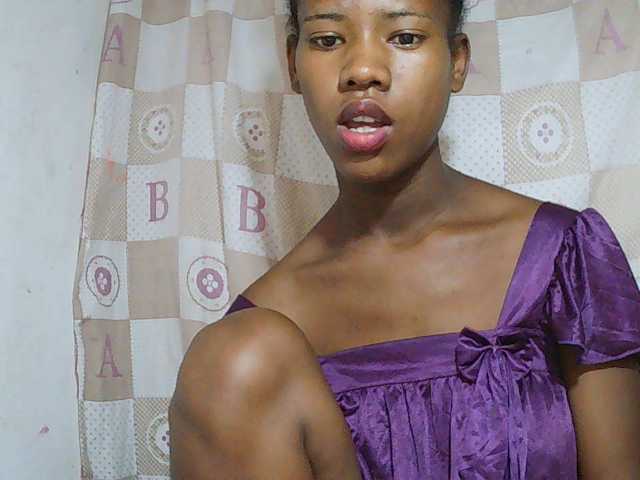 Sexy-Sarah