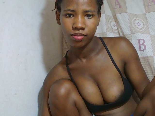 Sexy-Sarah