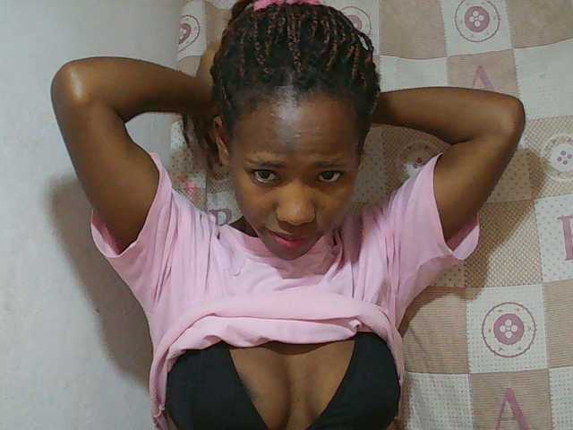 Sexy-Sarah