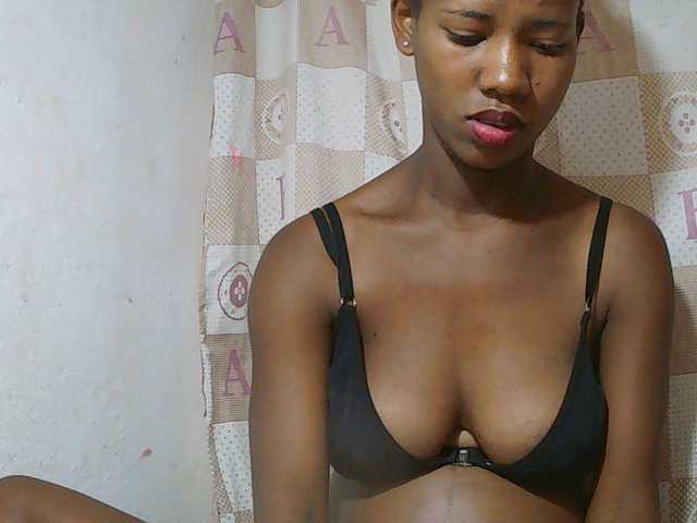 Sexy-Sarah