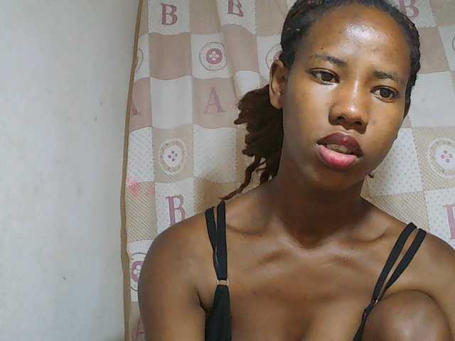 Sexy-Sarah
