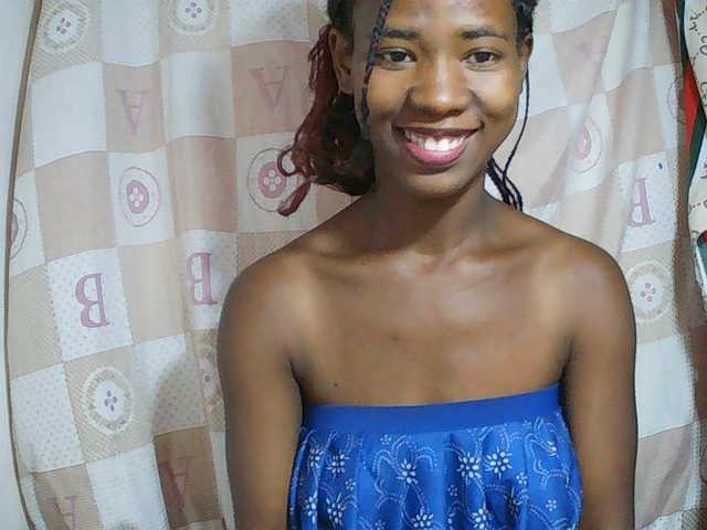 Sexy-Sarah live cam on BongaCams