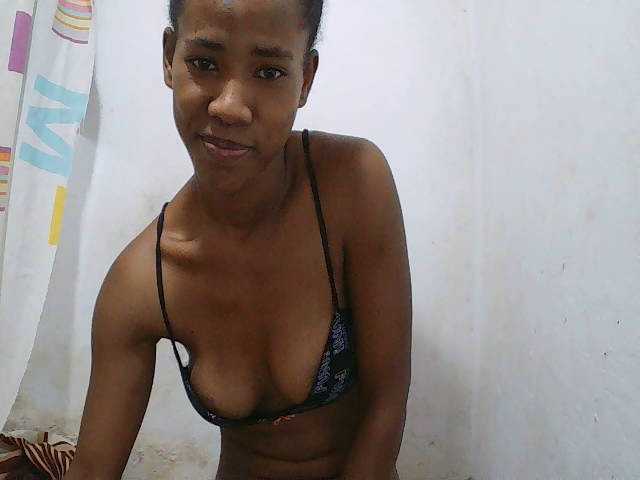 Sexy-Sarah