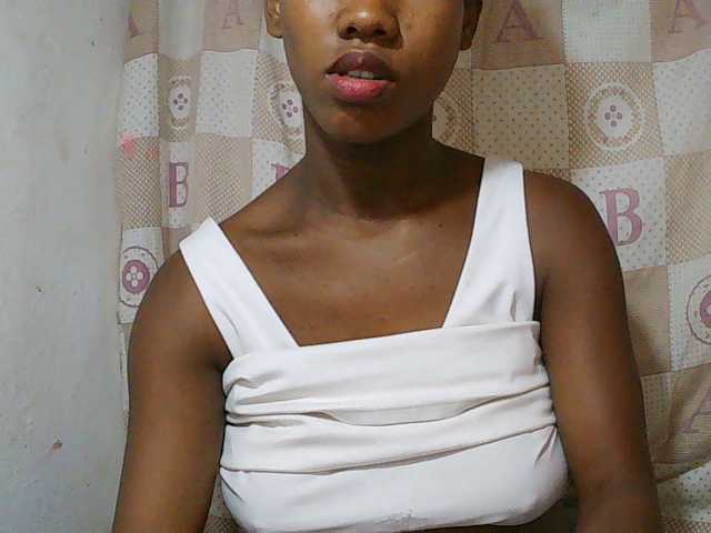 Sexy-Sarah