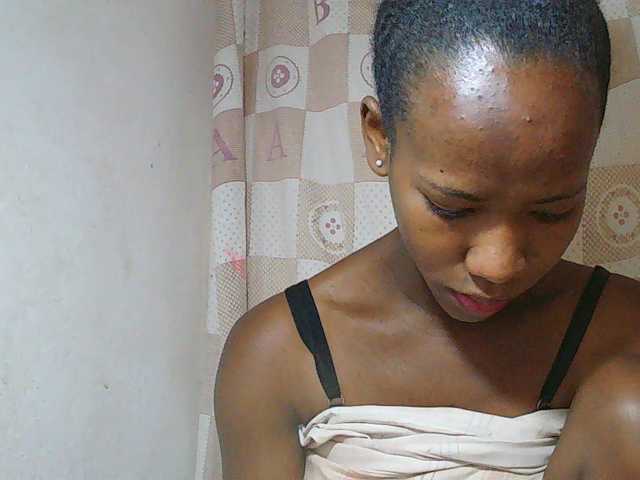 Sexy-Sarah live cam on BongaCams