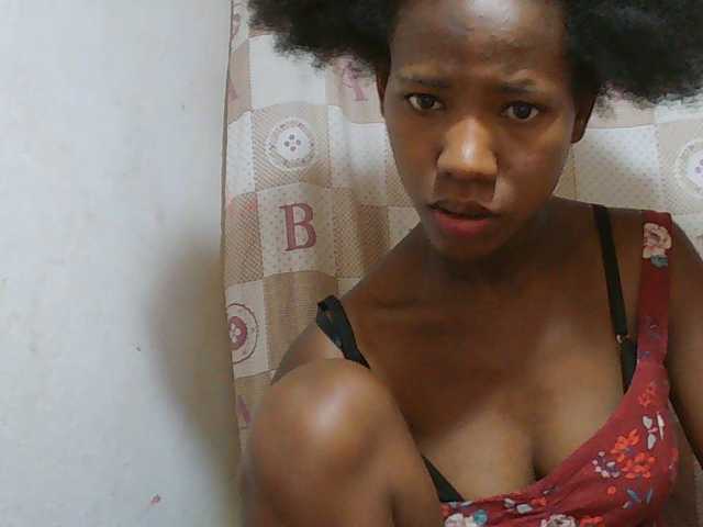 Sexy-Sarah webcam