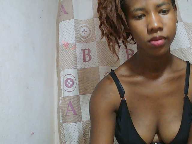 Sexy-Sarah