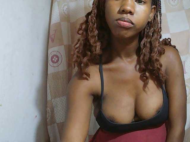 Sexy-Sarah