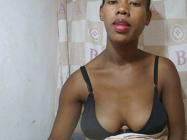 Sexy-Sarah