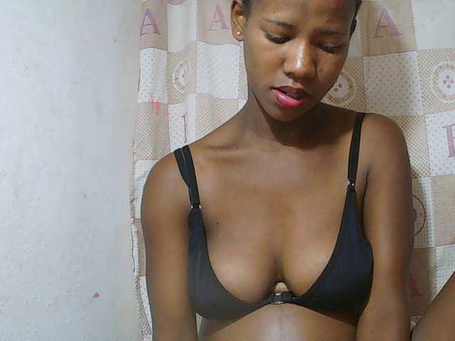 Sexy-Sarah