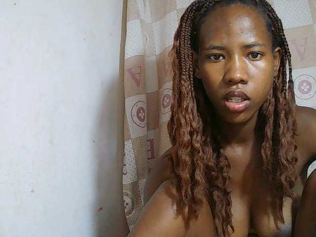 Sexy-Sarah