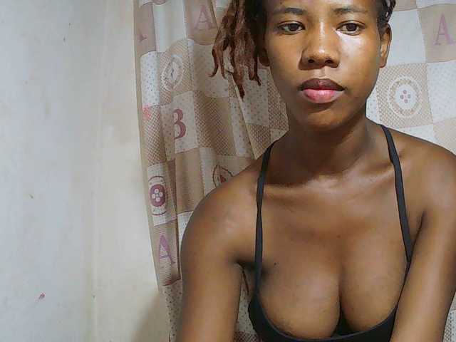 Sexy-Sarah