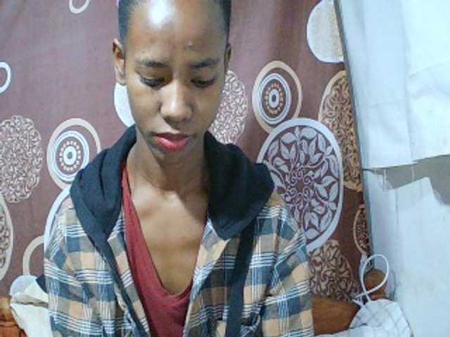 Sexy-Sarah live cam on BongaCams