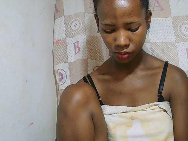 Sexy-Sarah live cam on BongaCams