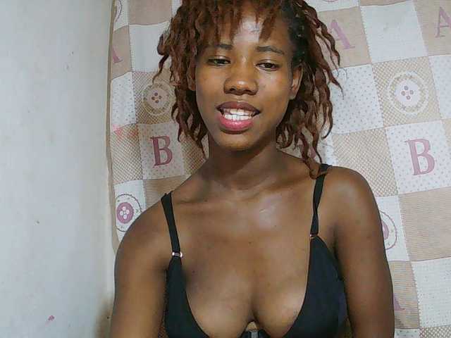 Sexy-Sarah