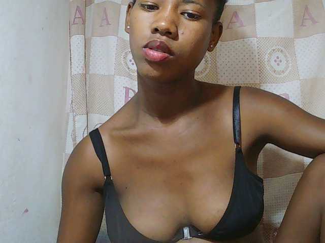 Sexy-Sarah